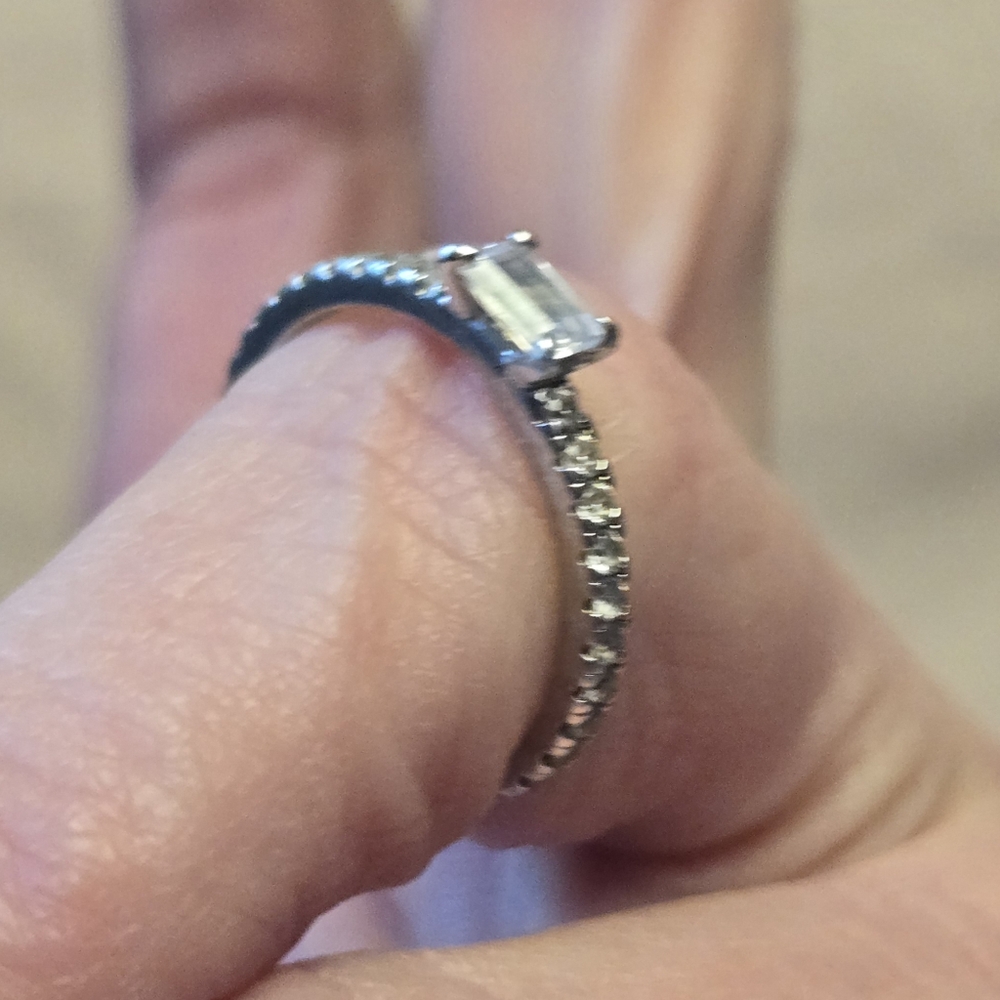 Italo East West Emerald Created White Sapphire Wedding Band 5 1/2 - Picture 6 of 10